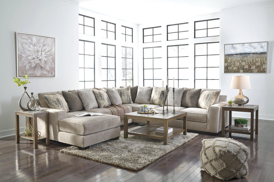 Ardsley Sectional with Chaise