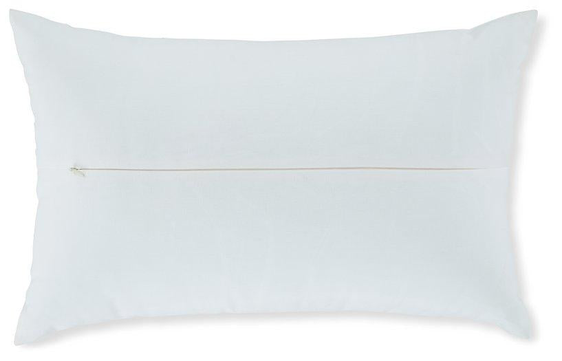 Tannerton Pillow